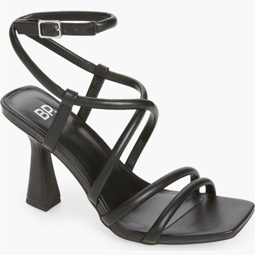 NEW! NORDSTROM BP Ashlyn Square Toe Strappy Sandal - Sizs 5 🚜